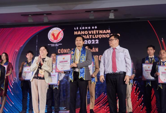 AP SAIGON PETRO NHẬN GIẢI THƯỞNG HÀNG VIỆT NAM, CHẤT LƯỢNG CAO DO NGƯỜI TIÊU DÙNG BÌNH CHỌN