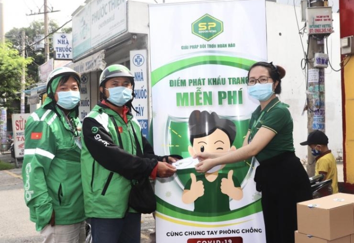 DẦU NHỚT SAIGON PETRO TRIỂN KHAI "PHÁT KHẨU TRANG MIỄN PHÍ CHUNG TAY VÌ CỘNG ĐỒNG PHÒNG CHỐNG COVID 19"