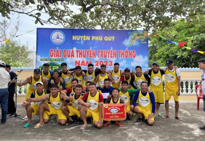 AP SAIGON PETRO TÀI TRỢ GIẢI ĐUA THUYỀN PHÚ QUÝ - TẾT RỘN RÀNG TRÊN LÀNG CHÀI BIỂN