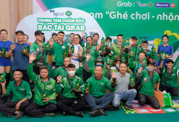 DẦU NHỚT AP SAIGON PETRO ĐỒNG HÀNH CÙNG TÀI XẾ GRAB TẠI NGÀY HỘI “CẢM ƠN BÁC TÀI”