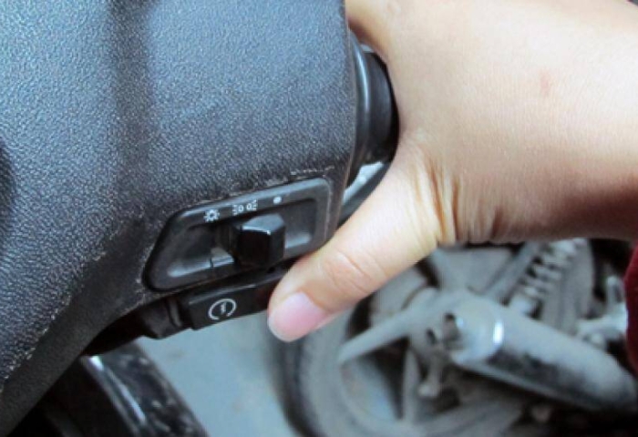 NGUYÊN NHÂN XE MÁY ĐỀ KHÔNG NỔ VÀ CÁCH GIẢI QUYẾT